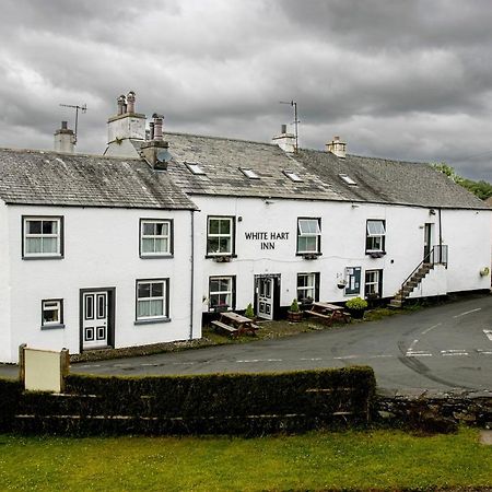 White Hart Inn Bouth エクステリア 写真