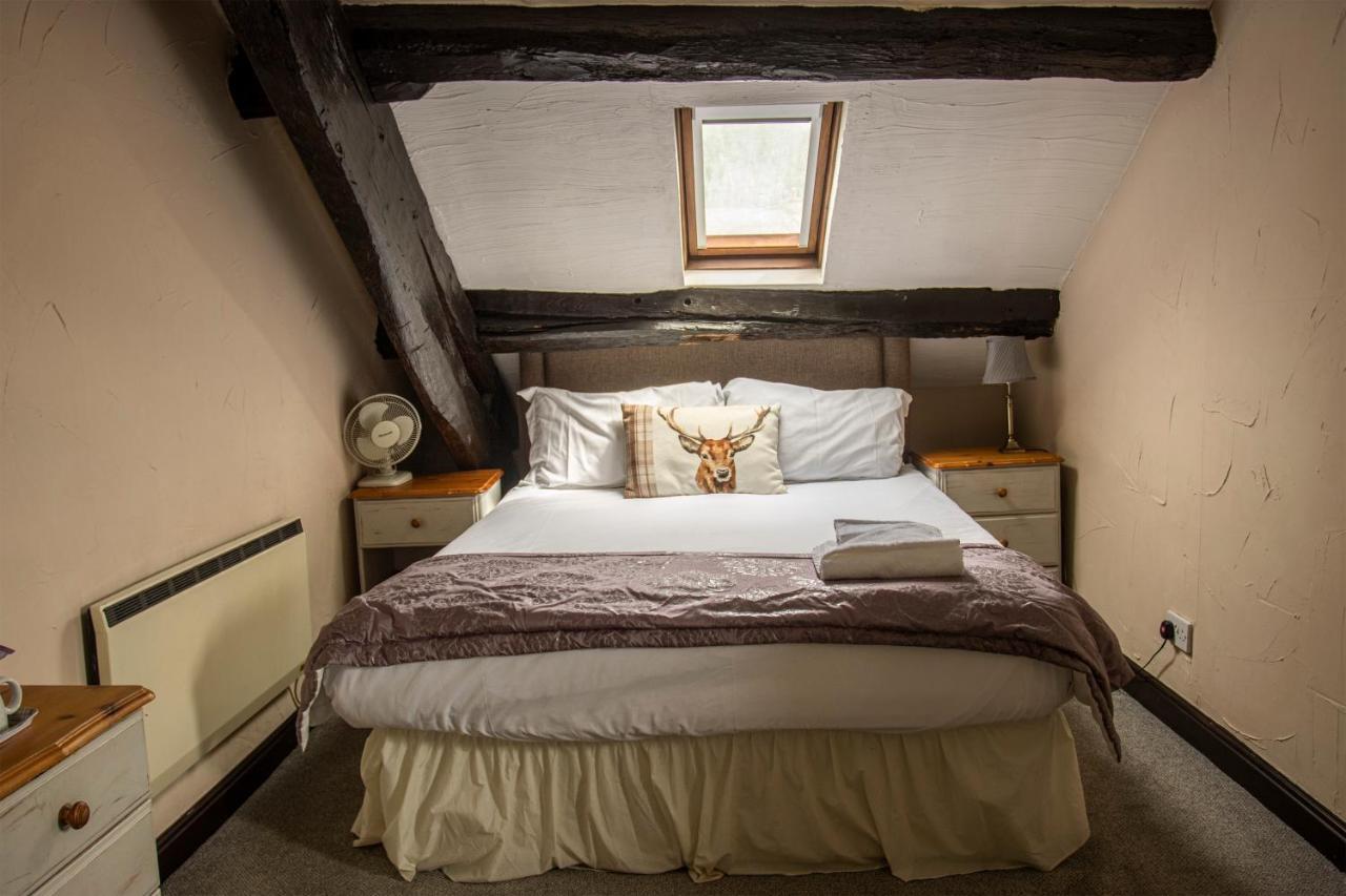 White Hart Inn Bouth エクステリア 写真