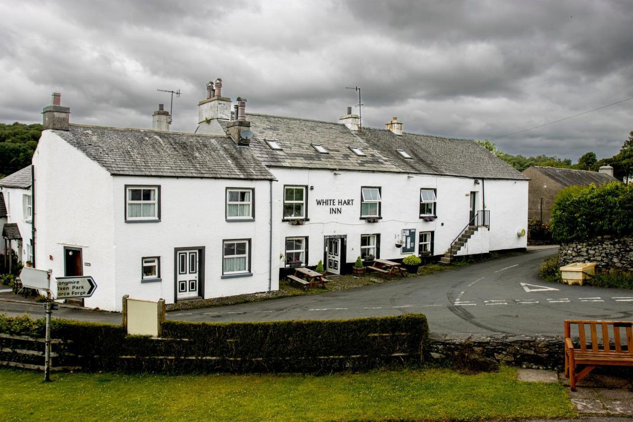 White Hart Inn Bouth エクステリア 写真