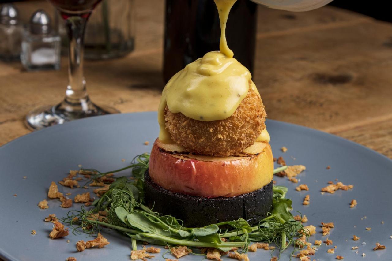 White Hart Inn Bouth エクステリア 写真